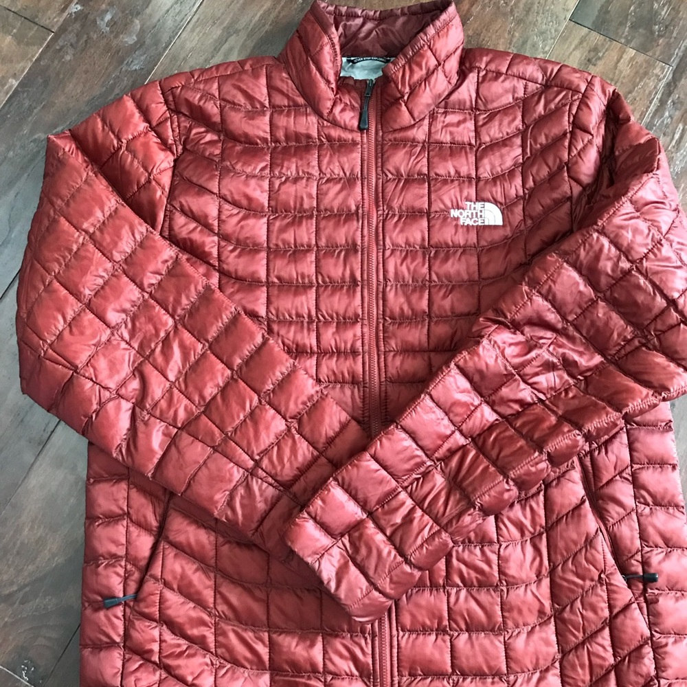 NWOT Men’s North Face Thermoball Jacket